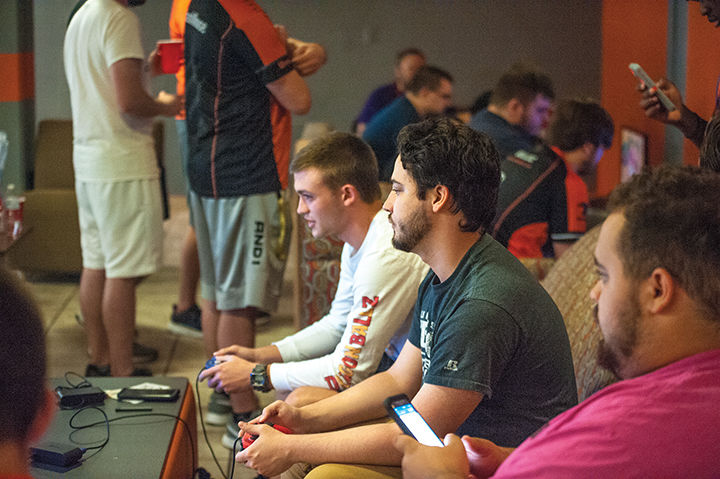 9-3 UPike ESports 2.jpg
